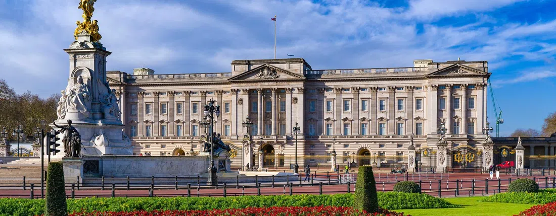 Buckingham Palace (State Rooms and East Wing guided tours), London