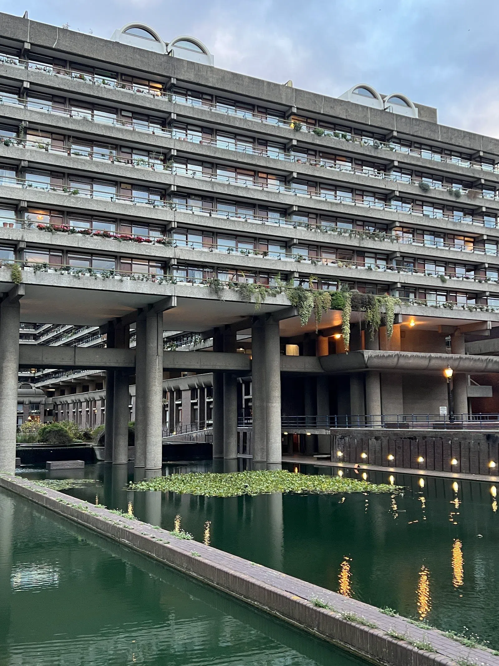 Le utopie brutaliste di Londra a piedi