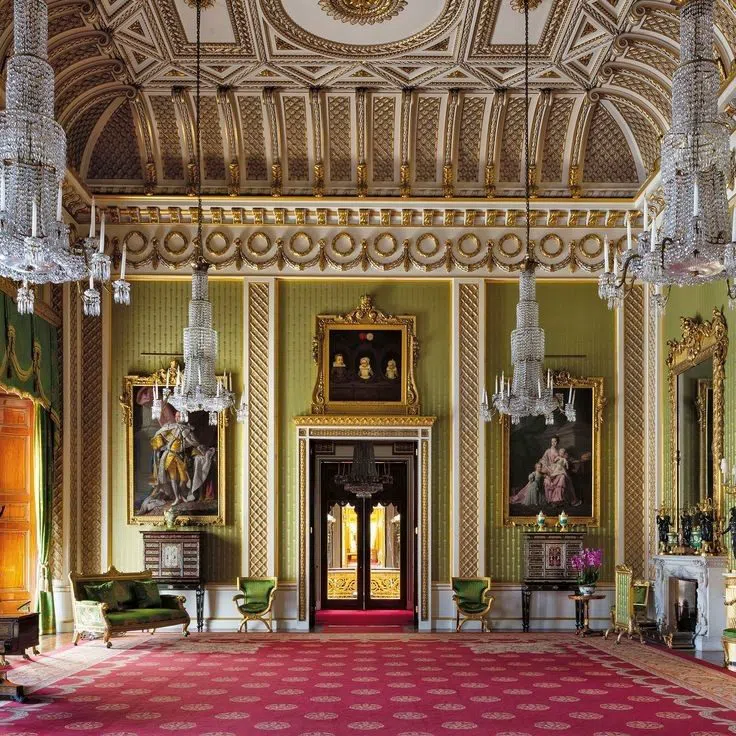 Buckingham Palace (State Rooms, The King's Gallery and Royal Mews), London